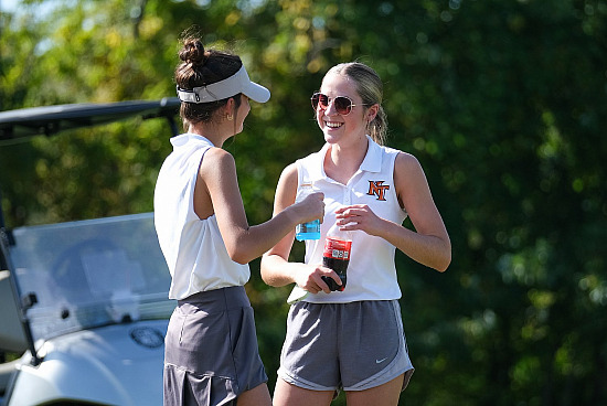 NT vs DHS Golf